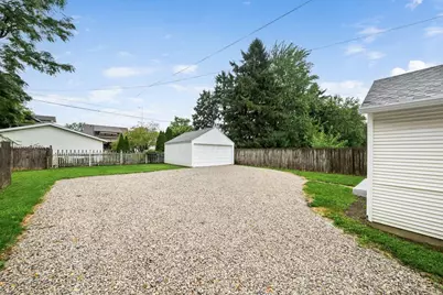 239 Elm Street, Marion, OH 43302 - Photo 32