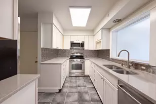 751 Grandon Ave, Columbus, OH 43209 - Photo 2