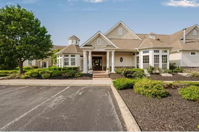 5087 Dinard Way #104, Columbus, OH 43221 - Photo 48