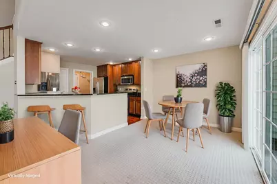 5087 Dinard Way #104, Columbus, OH 43221 - Photo 10