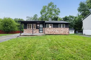 5385 Sherry Ct, Columbus, OH 43232 - Photo 2