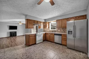 2042 Westbranch Rd, Grove City, OH 43123 - Photo 8