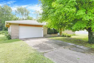 82 N Belmar Dr, Reynoldsburg, OH 43068 - Photo 4