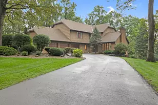 100 Tanglewood Dr, West Liberty, OH 43357 - Photo 1