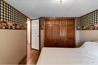 12873 Lakeside Drive, Greenfield, OH 45123 - Photo 10