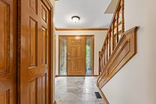 688 Southbluff Dr, Westerville, OH 43082 - Photo 10
