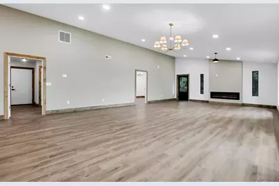 1438 Ragged Ridge Road, Frankfort, OH 45628 - Photo 12