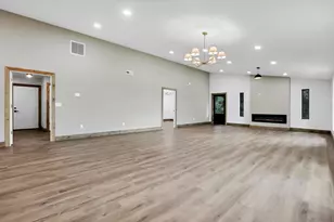 1438 Ragged Ridge Rd, Frankfort, OH 45628 - Photo 12