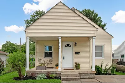 2708 N Hiawatha Street, Columbus, OH 43211 - Photo 1