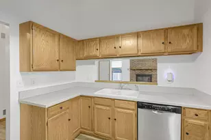 380 Wild Stallion Dr, Galloway, OH 43119 - Photo 16