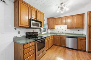 9630 Redwood Cir, Plain City, OH 43064 - Photo 6
