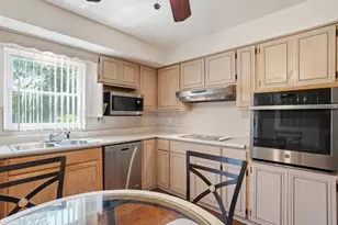 5417 Walshire Dr, Columbus, OH 43232 - Photo 8