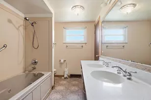 5417 Walshire Dr, Columbus, OH 43232 - Photo 14