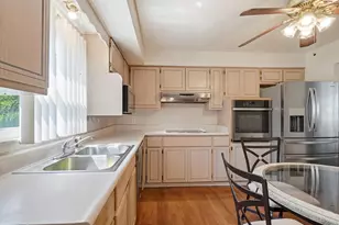 5417 Walshire Dr, Columbus, OH 43232 - Photo 8
