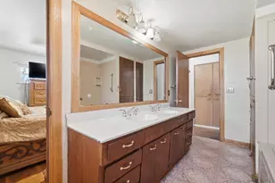 5417 Walshire Dr, Columbus, OH 43232 - Photo 12