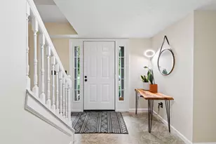 13690 Sudbury Dr, Pickerington, OH 43147 - Photo 6