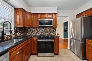 13690 Sudbury Dr, Pickerington, OH 43147 - Photo 16