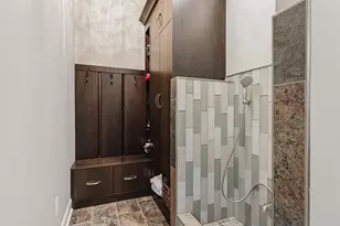 487 E Beck St, Columbus, OH 43206 - Photo 40