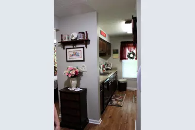 1058 Chatham Lane W, Delaware, OH 43015 - Photo 10