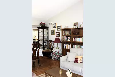 1058 Chatham Lane W, Delaware, OH 43015 - Photo 18
