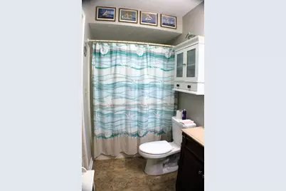 1058 Chatham Lane W, Delaware, OH 43015 - Photo 24