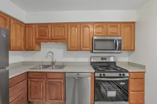 5866 Hallridge Cir, Columbus, OH 43232 - Photo 18
