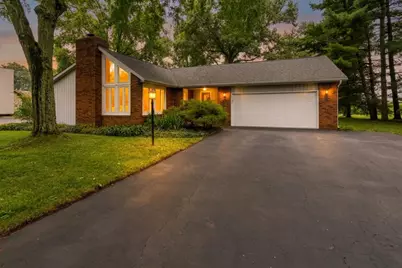 272 Glenn Drive SW, Pataskala, OH 43062 - Photo 2