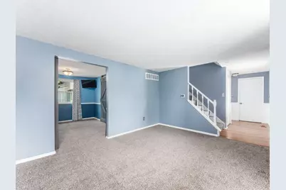 5960 Winterberry Drive, Galloway, OH 43119 - Photo 8