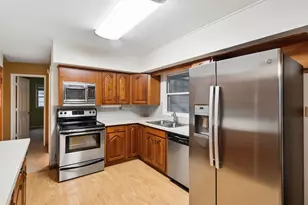 2433 Fishinger Rd, Upper Arlington, OH 43221 - Photo 16