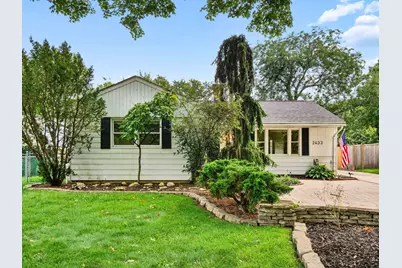 2433 Fishinger Road, Upper Arlington, OH 43221 - Photo 2