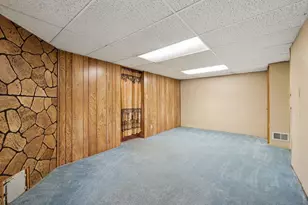 2433 Fishinger Rd, Upper Arlington, OH 43221 - Photo 40