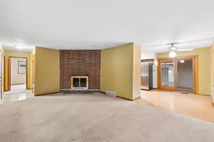2433 Fishinger Rd, Upper Arlington, OH 43221 - Photo 10