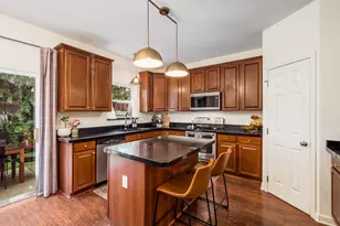 6572 Portrait Cir, Westerville, OH 43081 - Photo 16