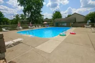 92 Stornoway Dr W, Columbus, OH 43213 - Photo 18