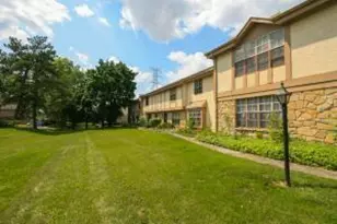 92 Stornoway Dr W, Columbus, OH 43213 - Photo 14