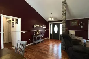 29430 Chestnut Dr, Albany, OH 45710 - Photo 6