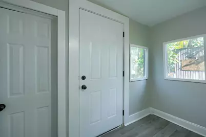 1071 Seymour Avenue, Columbus, OH 43206 - Photo 32