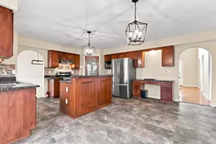 2515 Lackey Meadows Dr, Delaware, OH 43015 - Photo 12