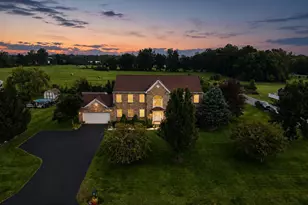 2515 Lackey Meadows Dr, Delaware, OH 43015 - Photo 2