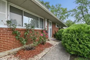 7054 Shaulis Dr, Reynoldsburg, OH 43068 - Photo 4