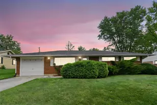 7054 Shaulis Dr, Reynoldsburg, OH 43068 - Photo 1