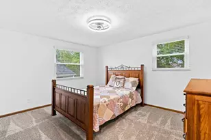 5723 Greendale Dr, Galloway, OH 43119 - Photo 16