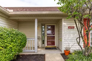 4792 Parkwick Dr, Columbus, OH 43228 - Photo 2