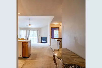 4792 Parkwick Drive, Columbus, OH 43228 - Photo 4