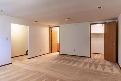 4792 Parkwick Drive, Columbus, OH 43228 - Photo 24