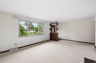 1069 Kennington Ave, Columbus, OH 43220 - Photo 12