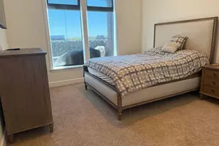 828 Bobcat Ave, Grandview Heights, OH 43212 - Photo 12