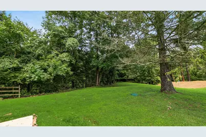 300 Eastlawn Circle, Zanesville, OH 43701 - Photo 56