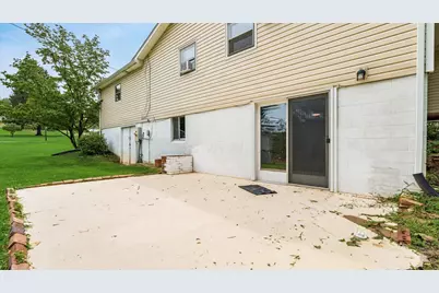 300 Eastlawn Circle, Zanesville, OH 43701 - Photo 54