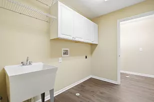 557 Ruttington Ln, Westerville, OH 43082 - Photo 34